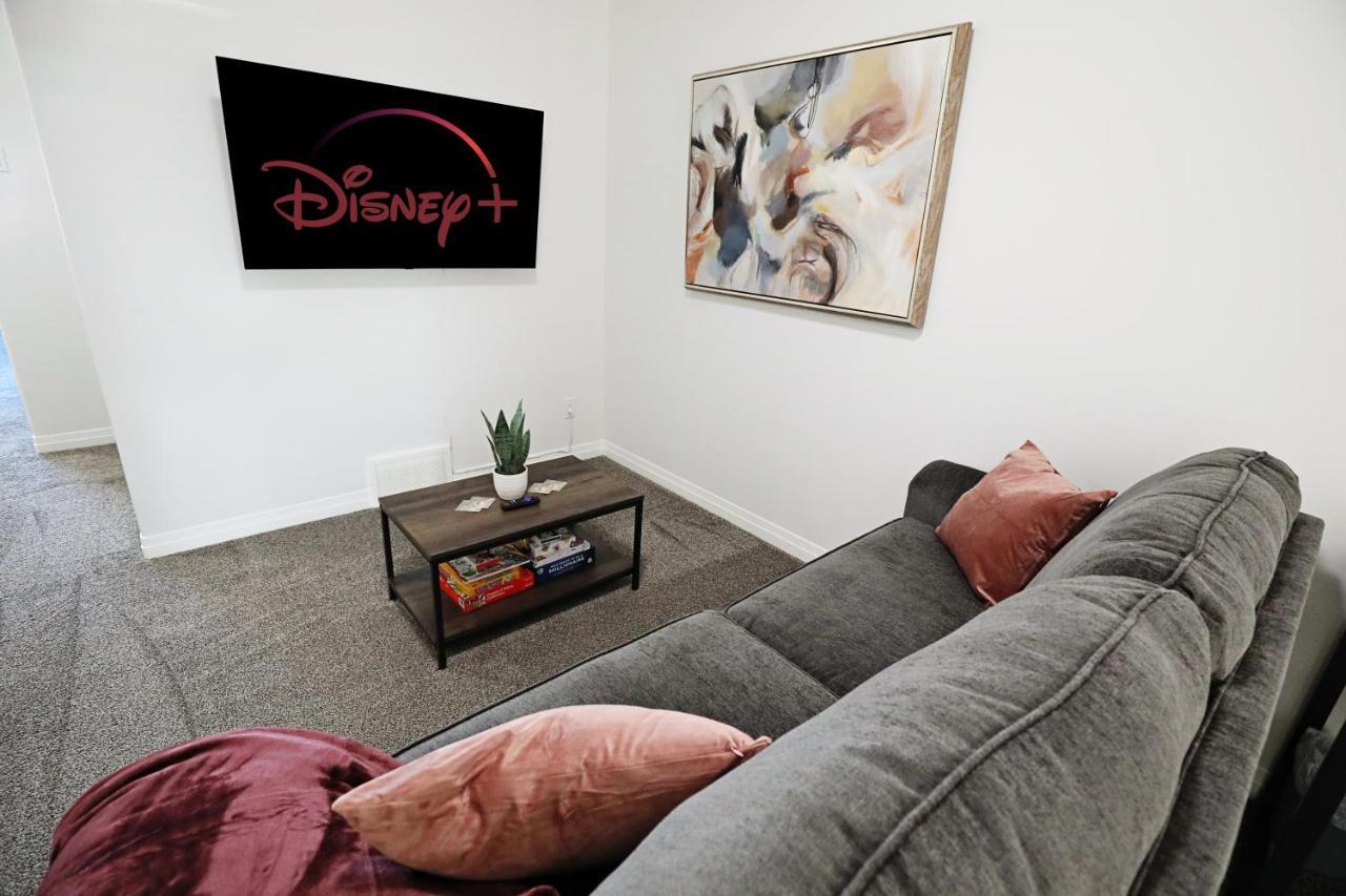 Three King Beds,Central A/C,Fireplace,Park,Disney+ Βίλα Έντμοντον Εξωτερικό φωτογραφία