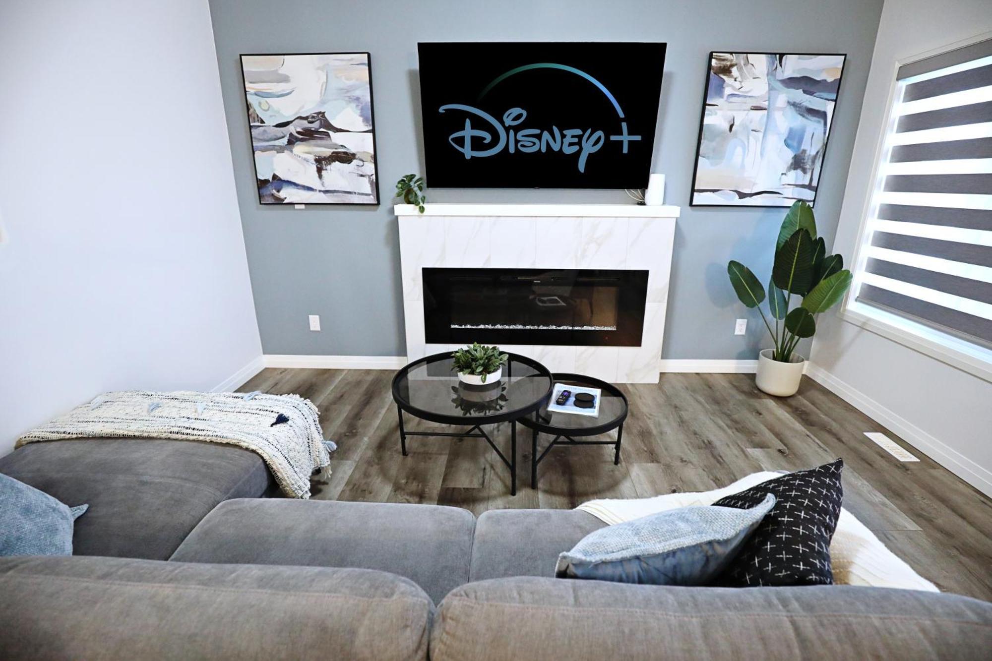 Three King Beds,Central A/C,Fireplace,Park,Disney+ Βίλα Έντμοντον Εξωτερικό φωτογραφία